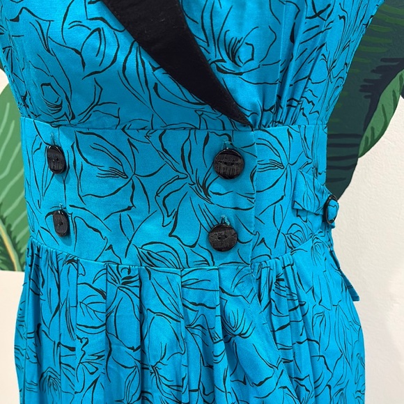 Vintage Turquoise and Black Double-Breasted Rockabilly Dress - Picture 2 of 8